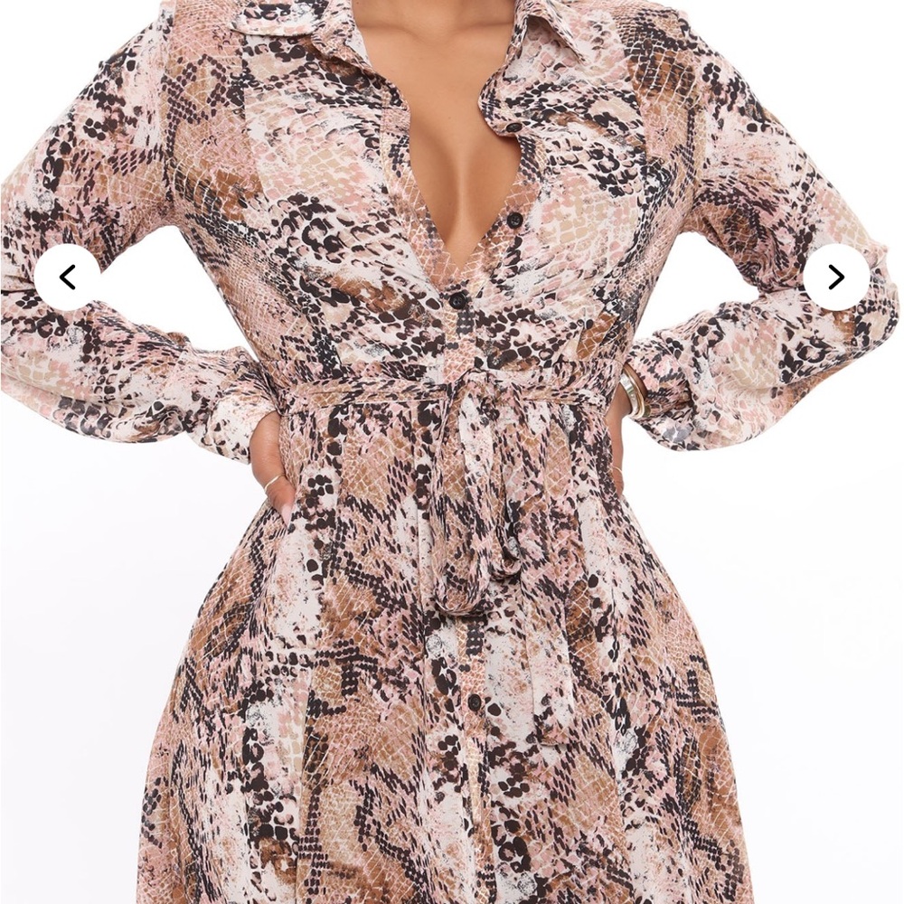 🪷Elegant Cream and Black Women's maxi Dress🪷 - Picture 3 of 4